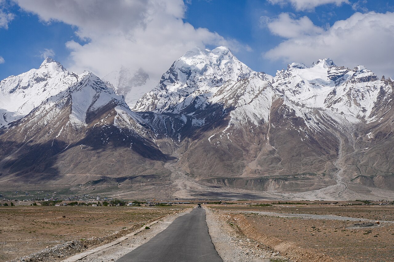 Ladakh Honeymoon Package from Kerala — 6N / 7D tour package