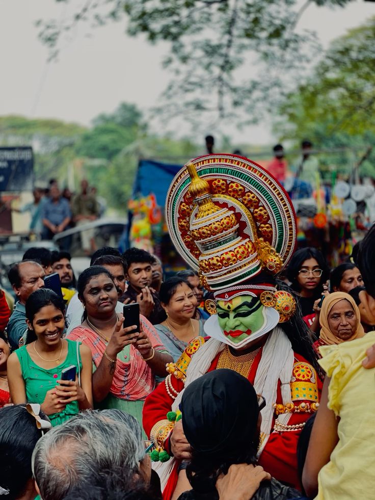 Festival Trails — a Lumiere signature journey