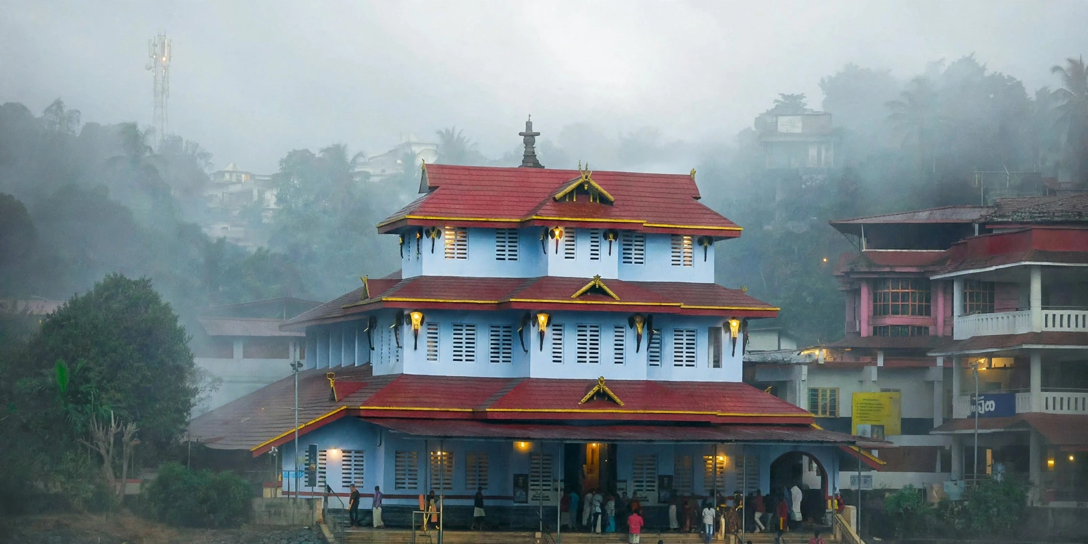 Cover image for Parassinikadavu Temple: Complete Travel Guide 2026 (Timings, Route & Nearby Stay)