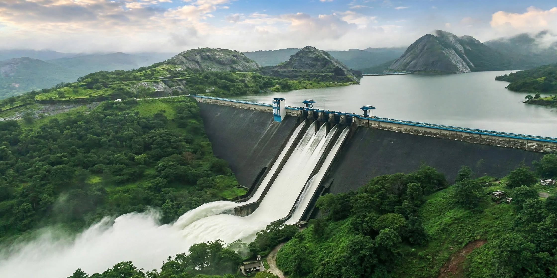 Cover image for Mullaperiyar Dam: Is It Safe? Facts, Myths & Current Status (2026 Guide)