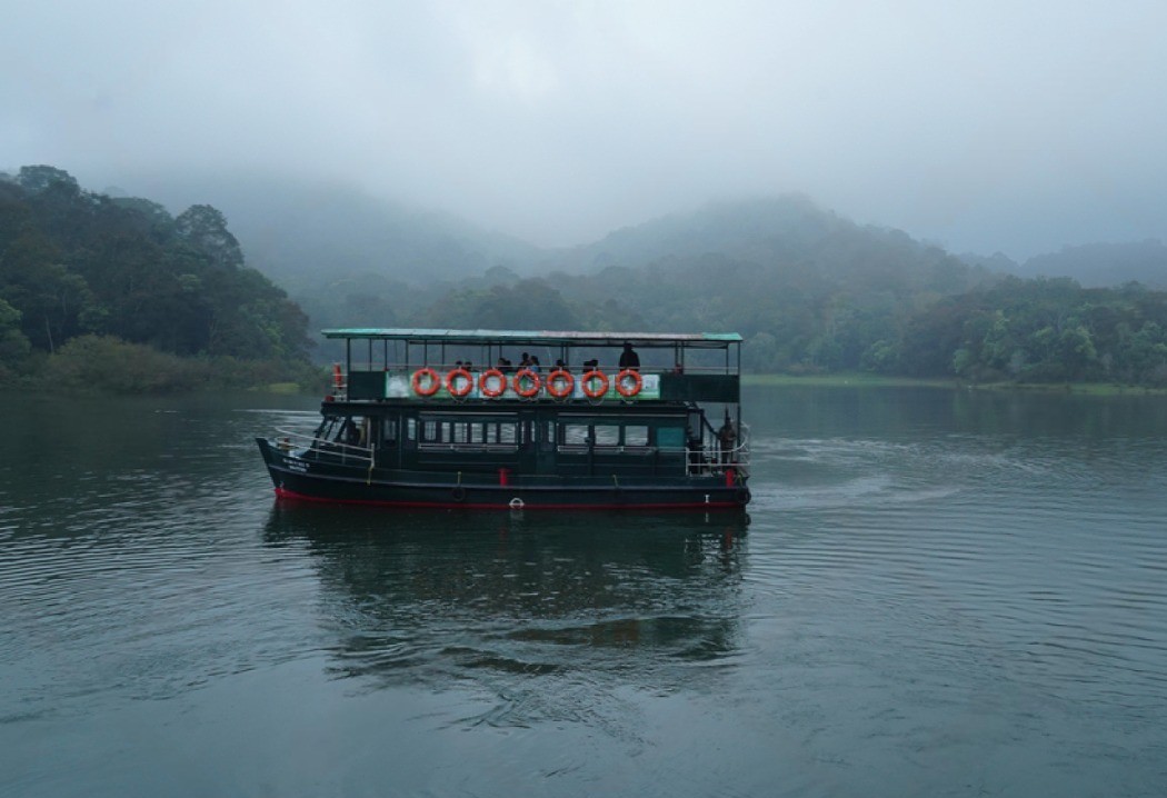 4 Night 5 Days Munnar Thekkady Alleppey Tour — 4N / 5D tour package