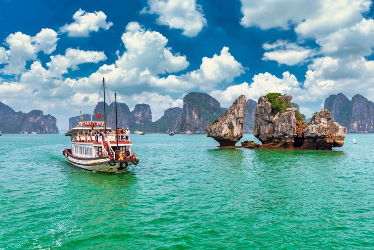 Vietnam — Lantern towns and limestone bays